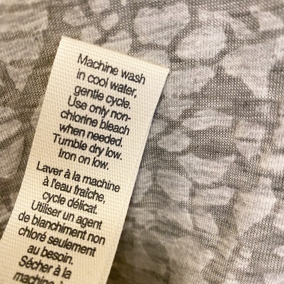 Nevada Grey Etched Floral Tall Tee Shirt Top M 8 - Picture 6 of 8